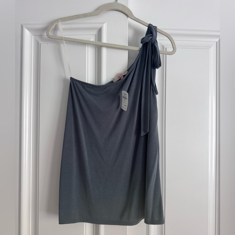 Green Envelope One-shoulder Charcoal Gray Top